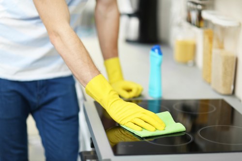 Move in cleaning service for a commercial space in W6