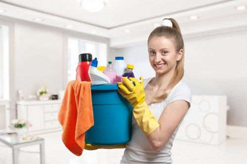 Local clearance service in W6 handling access in a flat or converted property